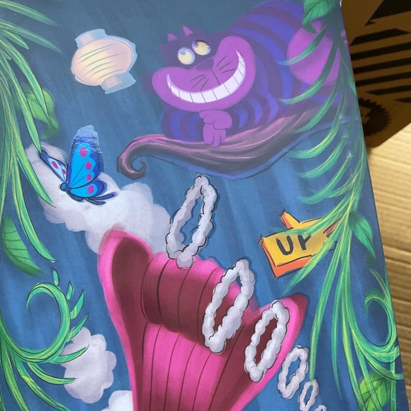 MATTEL ALICE IN WONDERLAND ALICE DRINK ME  DOLL IN HER HOUSE - Picture 11 of 15